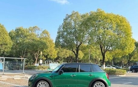 MINI Hatch, 2021 год, 1 780 441 рублей, 3 фотография