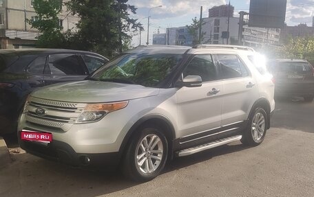 Ford Explorer VI, 2013 год, 1 850 000 рублей, 1 фотография