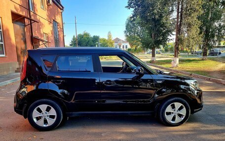 KIA Soul II рестайлинг, 2016 год, 1 450 000 рублей, 10 фотография