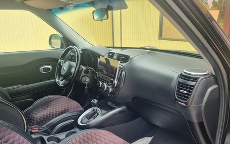 KIA Soul II рестайлинг, 2016 год, 1 450 000 рублей, 20 фотография