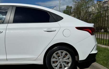 Hyundai Solaris II рестайлинг, 2021 год, 1 519 000 рублей, 6 фотография