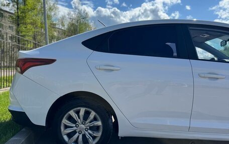 Hyundai Solaris II рестайлинг, 2021 год, 1 519 000 рублей, 4 фотография