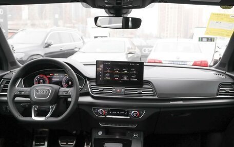 Audi Q5, 2025 год, 5 750 000 рублей, 5 фотография