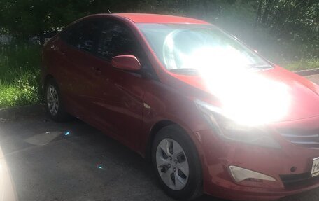 Hyundai Solaris II рестайлинг, 2016 год, 580 000 рублей, 4 фотография