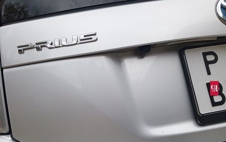 Toyota Prius, 2011 год, 990 000 рублей, 5 фотография