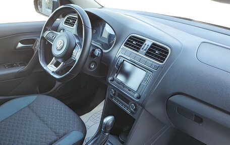 Volkswagen Polo VI (EU Market), 2020 год, 1 350 000 рублей, 8 фотография