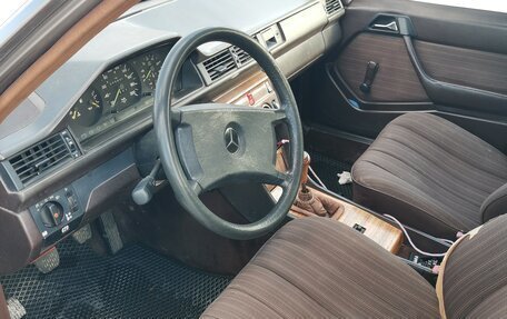 Mercedes-Benz W124, 1988 год, 229 000 рублей, 6 фотография