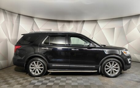 Ford Explorer VI, 2016 год, 2 195 000 рублей, 6 фотография