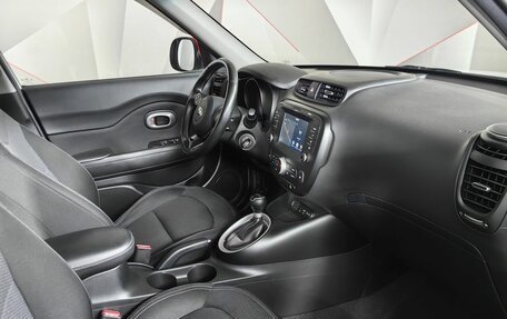 KIA Soul II рестайлинг, 2018 год, 1 635 000 рублей, 9 фотография