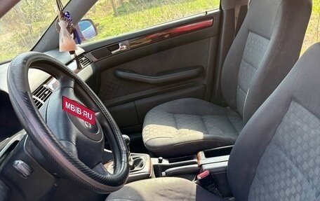 Audi A6, 1998 год, 250 000 рублей, 9 фотография