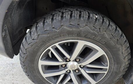 Toyota Hilux VIII, 2015 год, 3 900 000 рублей, 7 фотография
