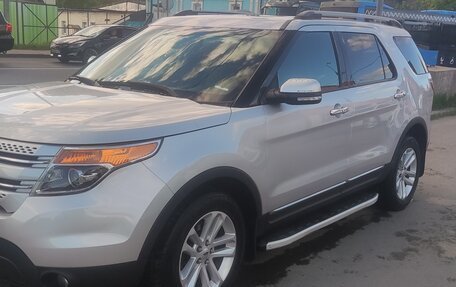Ford Explorer VI, 2013 год, 1 850 000 рублей, 7 фотография
