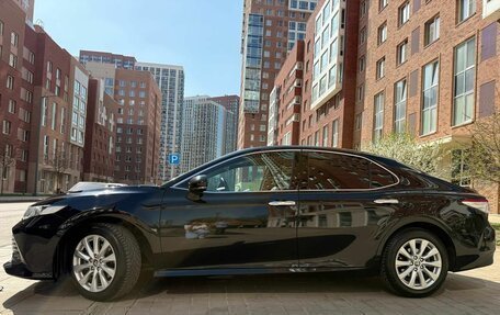Toyota Camry, 2020 год, 2 650 000 рублей, 8 фотография