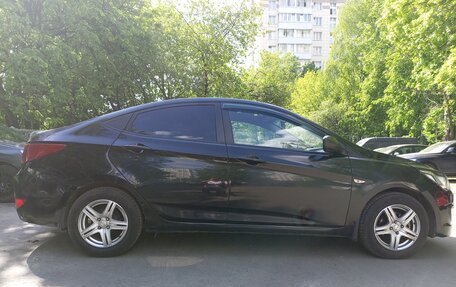 Hyundai Solaris II рестайлинг, 2016 год, 780 000 рублей, 3 фотография