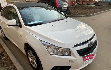 Chevrolet Cruze II, 2012 год, 675 000 рублей, 5 фотография