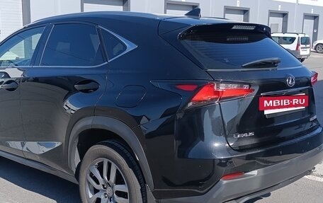 Lexus NX I, 2017 год, 2 650 000 рублей, 5 фотография
