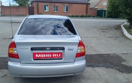 Hyundai Accent II, 2004 год, 355 000 рублей, 4 фотография