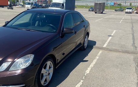 Mercedes-Benz E-Класс, 2010 год, 1 300 000 рублей, 3 фотография