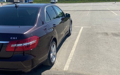Mercedes-Benz E-Класс, 2010 год, 1 300 000 рублей, 6 фотография