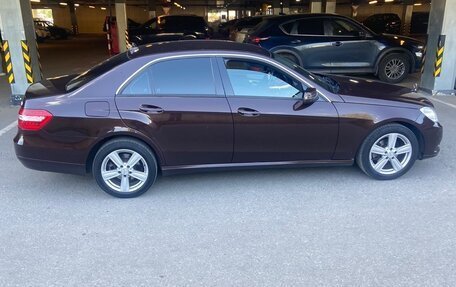 Mercedes-Benz E-Класс, 2010 год, 1 300 000 рублей, 14 фотография