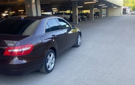 Mercedes-Benz E-Класс, 2010 год, 1 300 000 рублей, 15 фотография