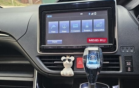 Toyota Esquire I, 2015 год, 2 200 000 рублей, 15 фотография