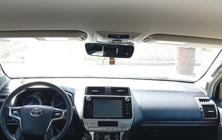 Toyota Land Cruiser Prado 150 рестайлинг 2, 2017 год, 5 555 555 рублей, 2 фотография
