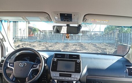 Toyota Land Cruiser Prado 150 рестайлинг 2, 2017 год, 5 555 555 рублей, 29 фотография
