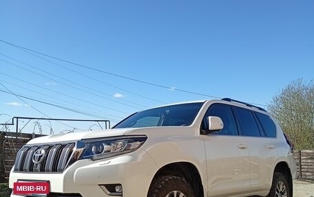Toyota Land Cruiser Prado 150 рестайлинг 2, 2017 год, 5 555 555 рублей, 26 фотография