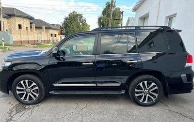 Toyota Land Cruiser 200, 2019 год, 8 000 000 рублей, 1 фотография