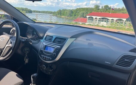 Hyundai Solaris II рестайлинг, 2014 год, 1 095 000 рублей, 22 фотография