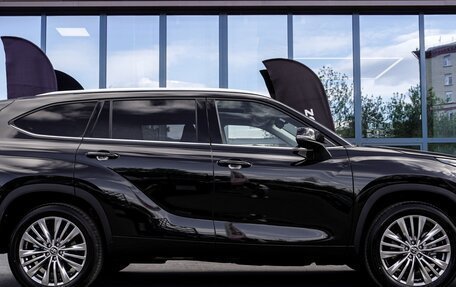 Toyota Highlander, 2025 год, 5 250 000 рублей, 3 фотография