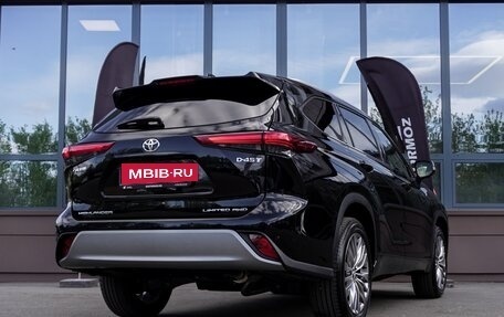 Toyota Highlander, 2025 год, 5 250 000 рублей, 2 фотография