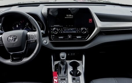 Toyota Highlander, 2025 год, 5 250 000 рублей, 12 фотография