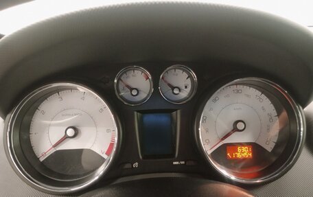Peugeot 308 II, 2011 год, 579 000 рублей, 13 фотография