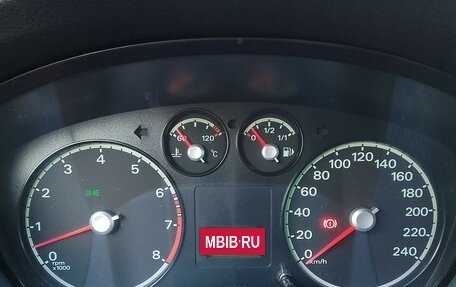 Ford Focus II рестайлинг, 2005 год, 420 000 рублей, 28 фотография