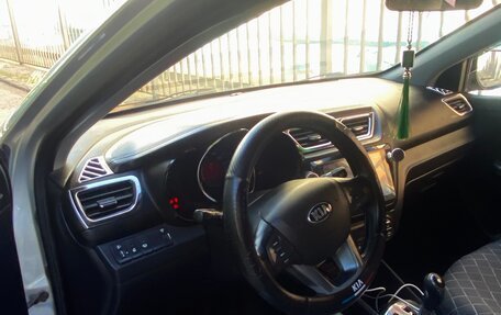 KIA Rio III рестайлинг, 2013 год, 650 000 рублей, 9 фотография