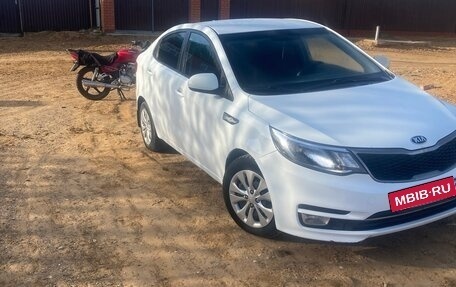 KIA Rio III рестайлинг, 2017 год, 1 100 000 рублей, 2 фотография