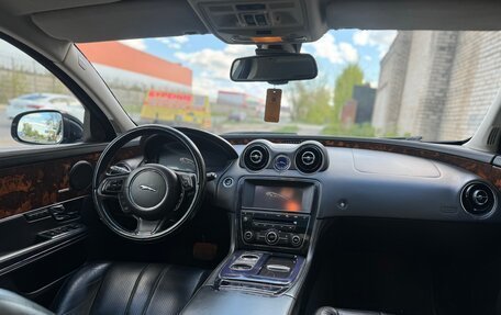 Jaguar XJ IV (X351), 2010 год, 1 850 000 рублей, 7 фотография