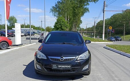 Opel Astra J, 2011 год, 760 000 рублей, 2 фотография