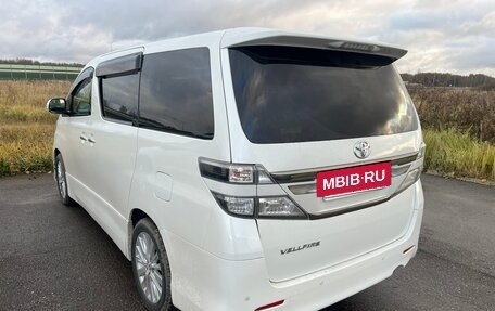 Toyota Vellfire I, 2012 год, 2 550 000 рублей, 2 фотография