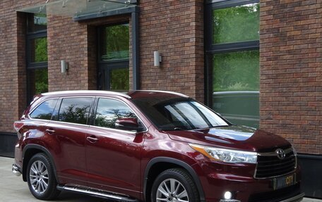 Toyota Highlander III, 2014 год, 2 800 000 рублей, 13 фотография