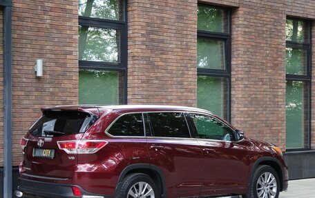 Toyota Highlander III, 2014 год, 2 800 000 рублей, 11 фотография