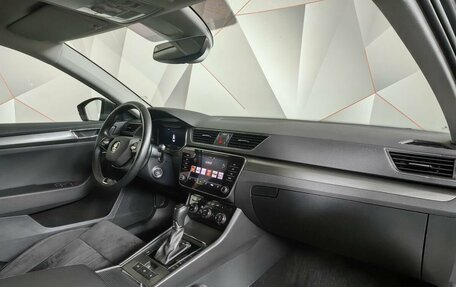 Skoda Superb III рестайлинг, 2022 год, 3 100 000 рублей, 10 фотография