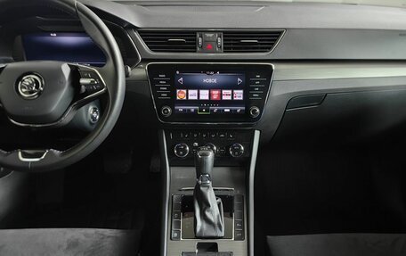 Skoda Superb III рестайлинг, 2022 год, 3 100 000 рублей, 12 фотография
