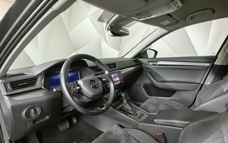 Skoda Superb III рестайлинг, 2022 год, 3 100 000 рублей, 15 фотография