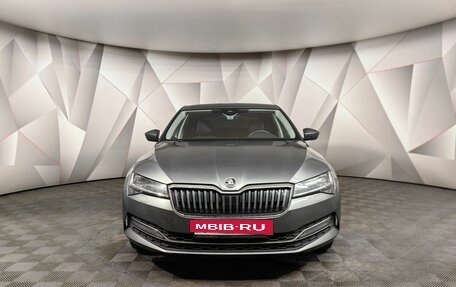 Skoda Superb III рестайлинг, 2022 год, 3 100 000 рублей, 7 фотография