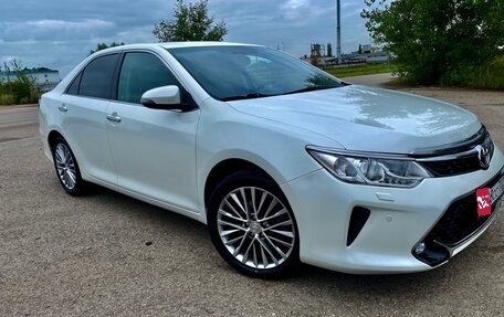 Toyota Camry, 2015 год, 2 150 000 рублей, 1 фотография