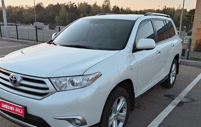 Toyota Highlander III, 2012 год, 2 500 000 рублей, 1 фотография