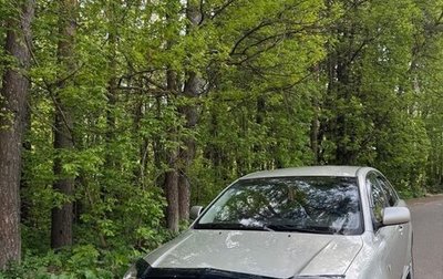 Toyota Avensis III рестайлинг, 2005 год, 660 000 рублей, 1 фотография
